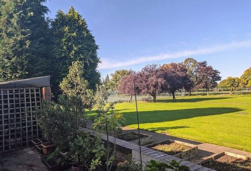 هتل The Sycamore Guest House