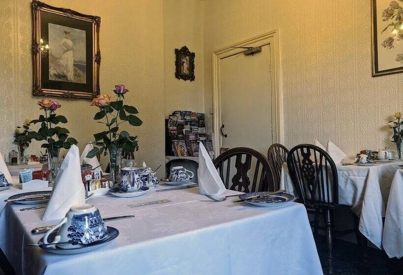 هتل The Sycamore Guest House