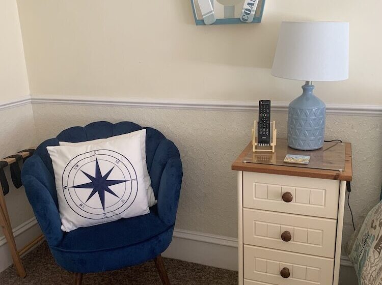 בית מלון כפרי Crown Lodge