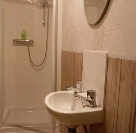 Hotel East Midlands Guesthouse