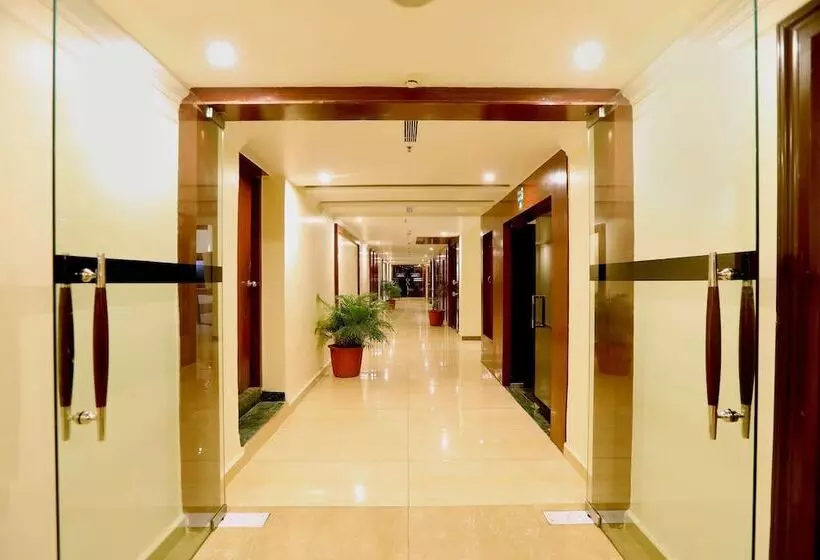 酒店 Golden Tulip Haridwar