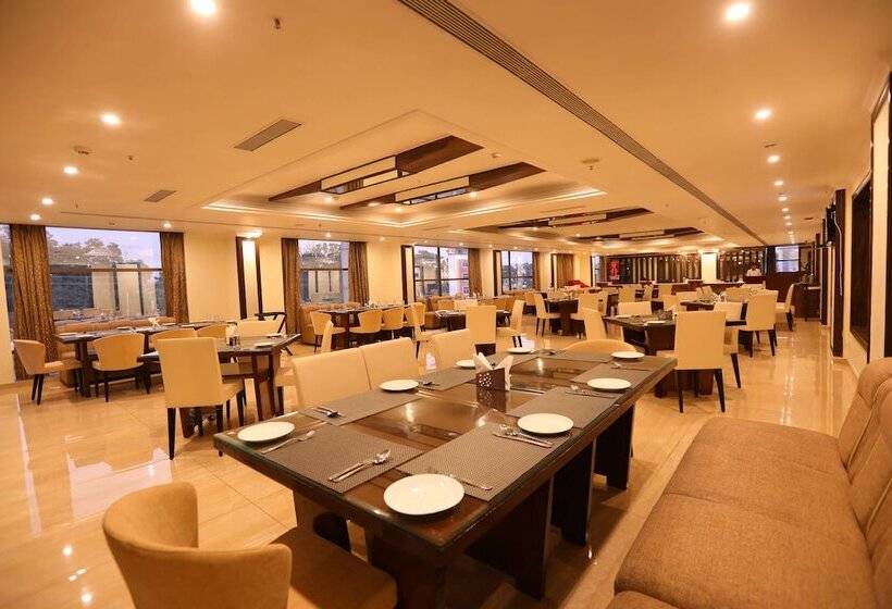 هتل Golden Tulip Haridwar