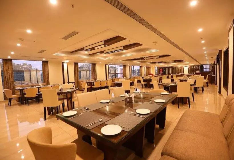 酒店 Golden Tulip Haridwar