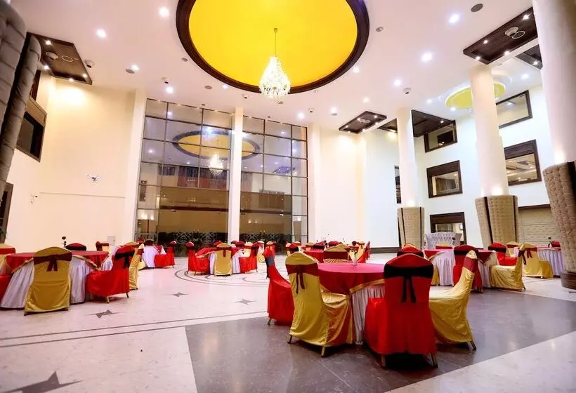 酒店 Golden Tulip Haridwar