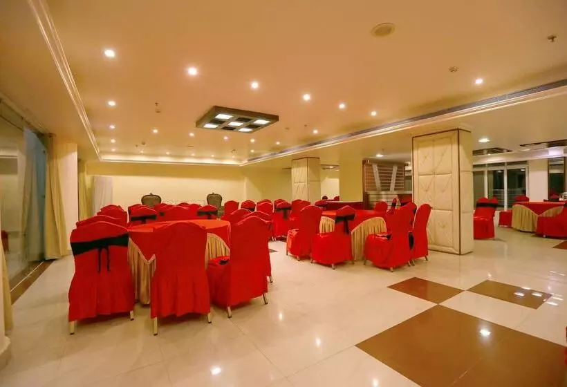 酒店 Golden Tulip Haridwar