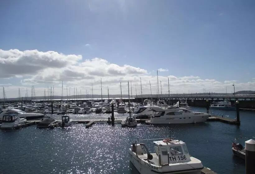 Отель Grosvenor House