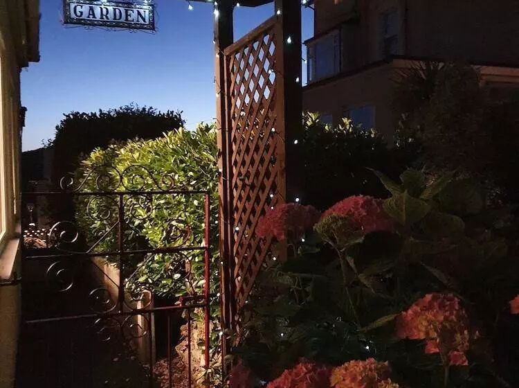 Отель Grosvenor House