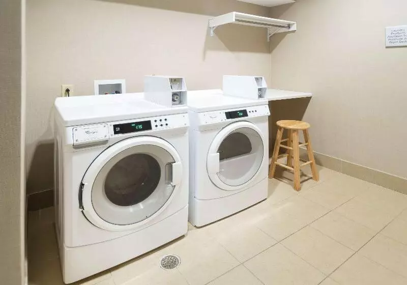 Отель Hampton Inn Hernando