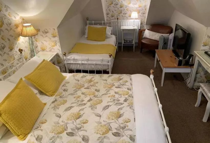 호텔 Lakeside Guest House