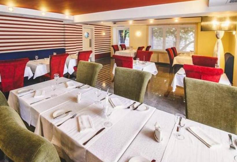 فندق Reikartz Mariupol