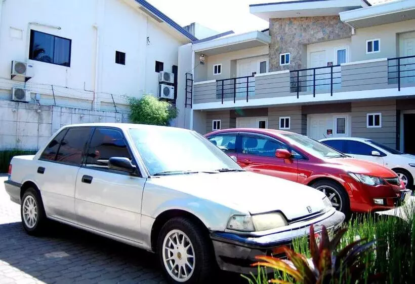 Отель Rumi Apartelle