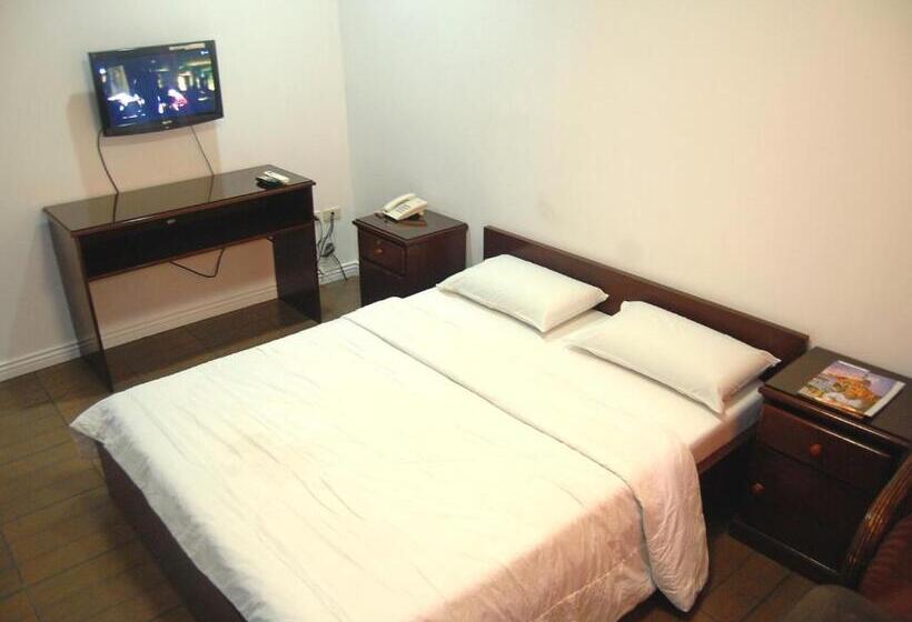 فندق Rumi Apartelle