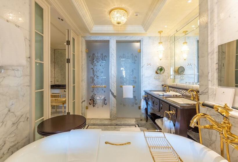 The Castle Hotel, A Luxury Collection Hotel, Dalian