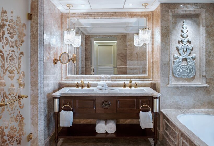 The Castle Hotel, A Luxury Collection Hotel, Dalian