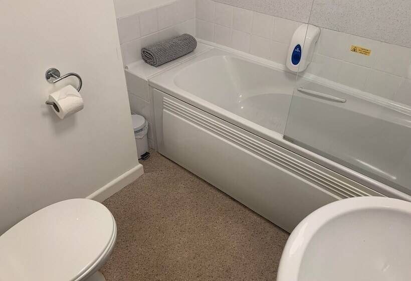 The Jubilee Hotel East  With Spa Facilities