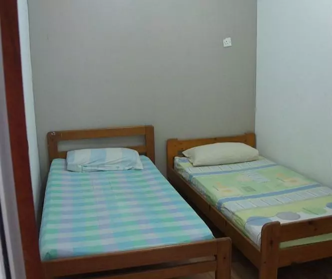 Pensió L'Armada Guesthouse