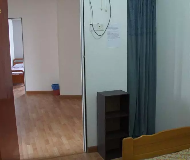 Pensió L'Armada Guesthouse