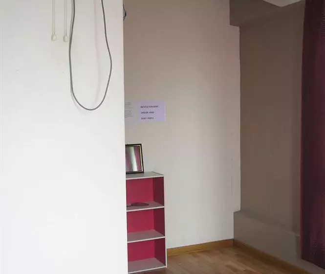 Pensió L'Armada Guesthouse