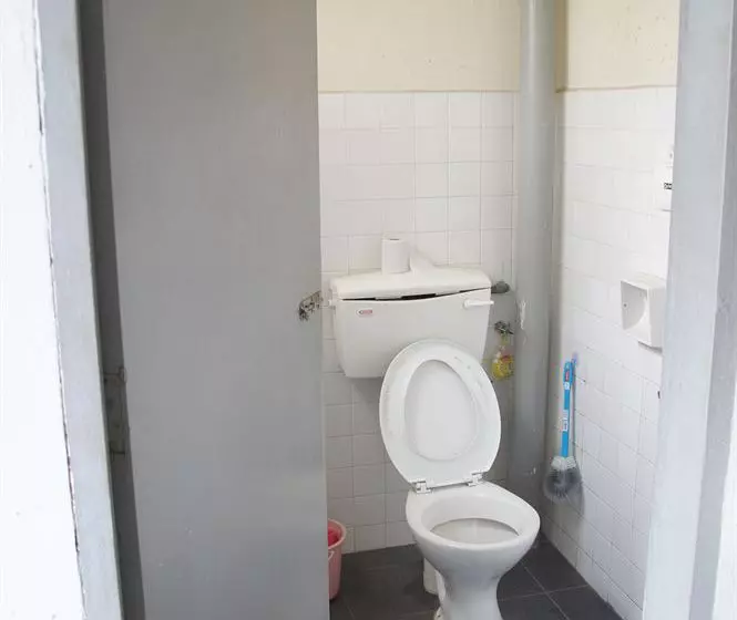 Pensió L'Armada Guesthouse