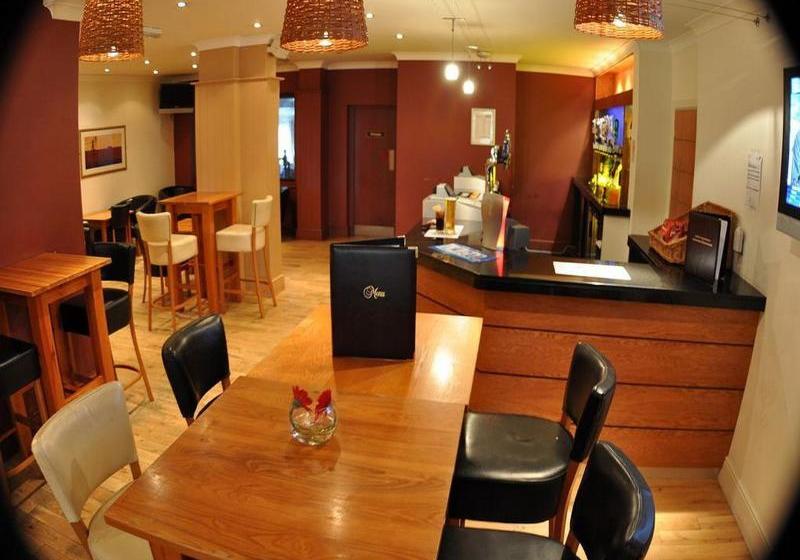 The Rhinewood Country House