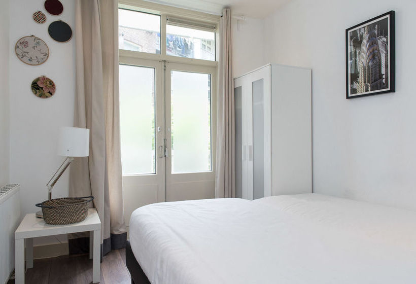 Urban Apartments Gerard Dou