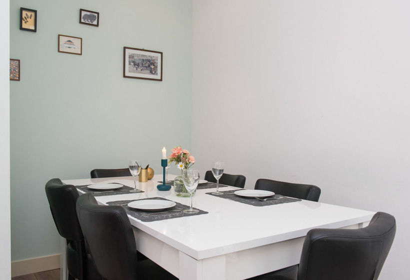 Urban Apartments Gerard Dou