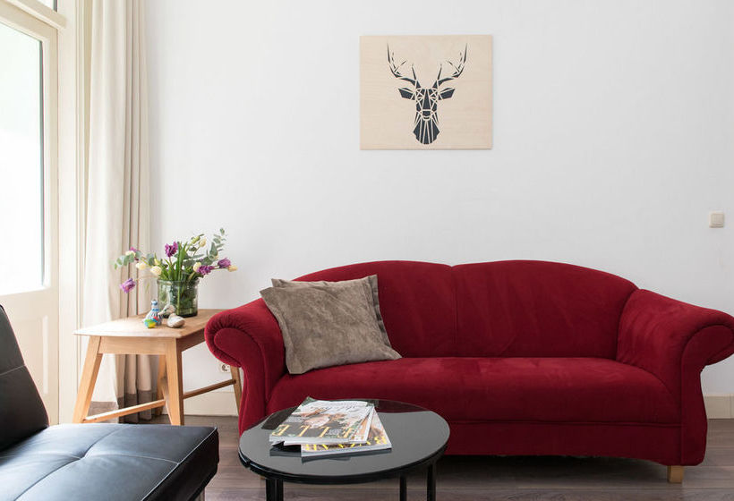 Urban Apartments Gerard Dou