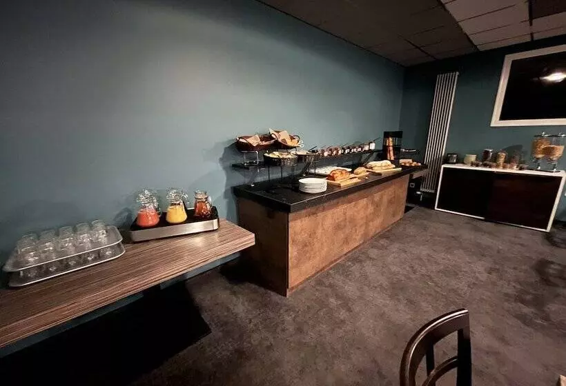 Brit Hotel Le Vesoul