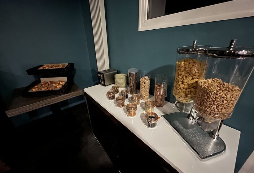 Brit Hotel Le Vesoul