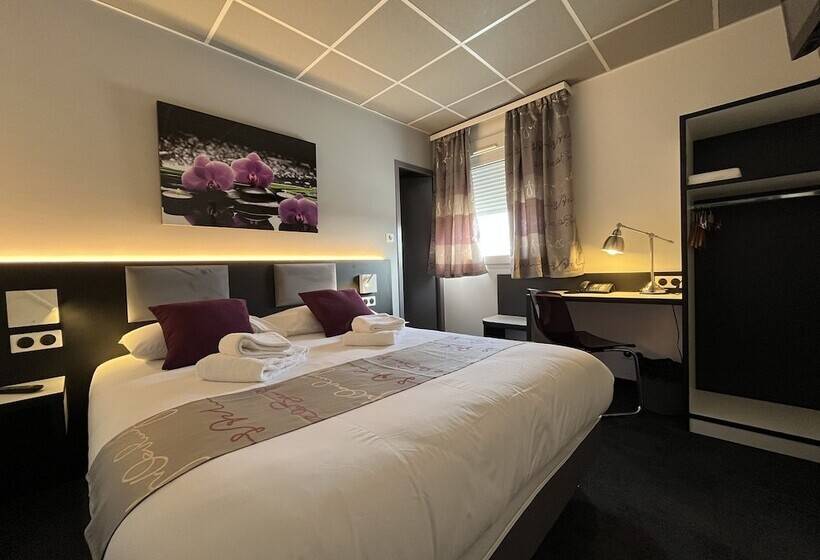 Brit Hotel Le Vesoul