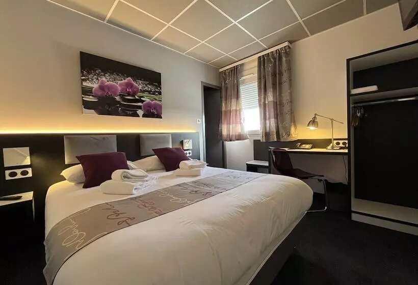 Brit Hotel Le Vesoul