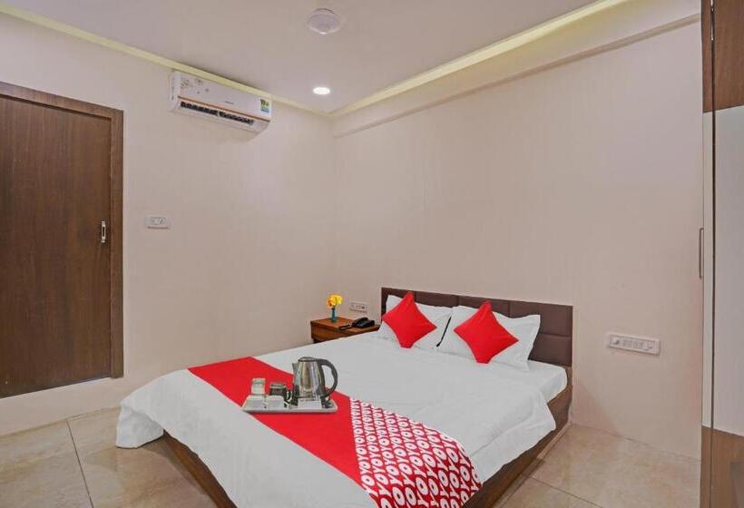 Flagship Hotel Paradise