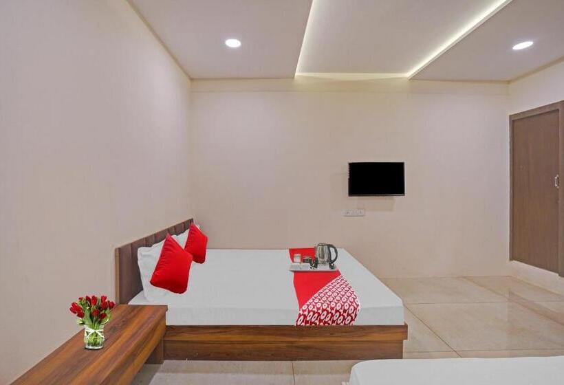 Flagship Hotel Paradise