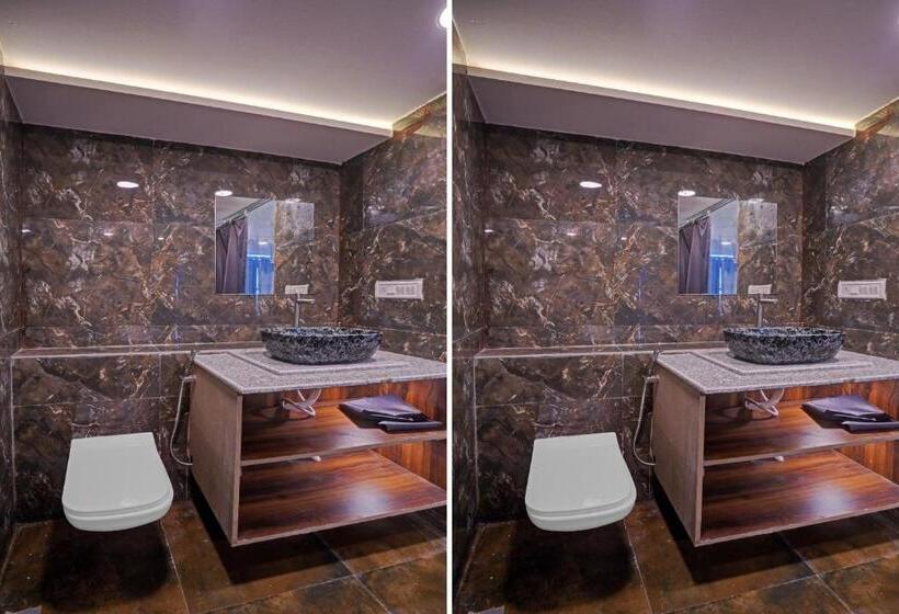 Flagship Hotel Paradise