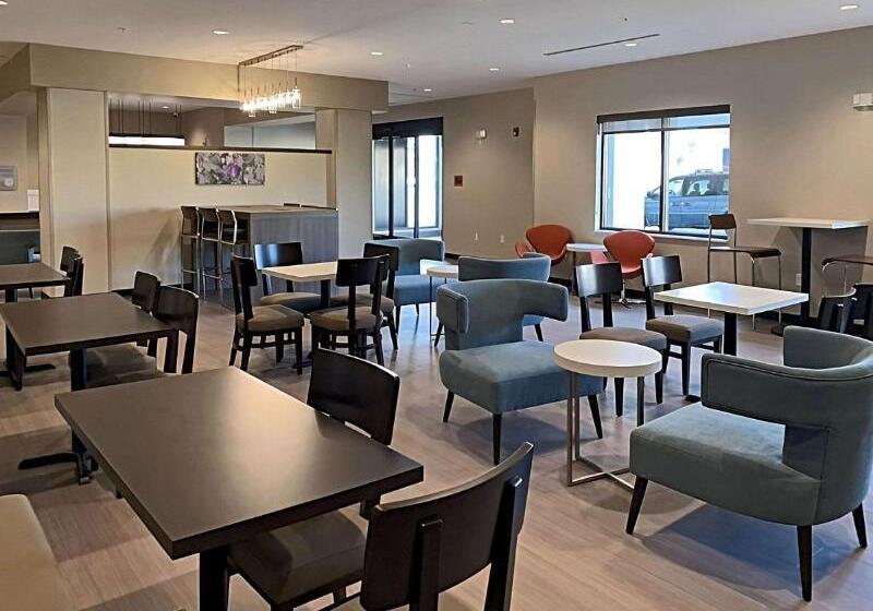 호텔 Mainstay Suites North  Central York