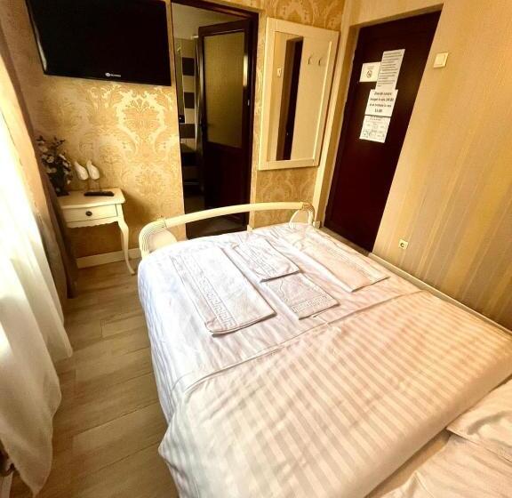 پانسیون Complex Popas Pacurari