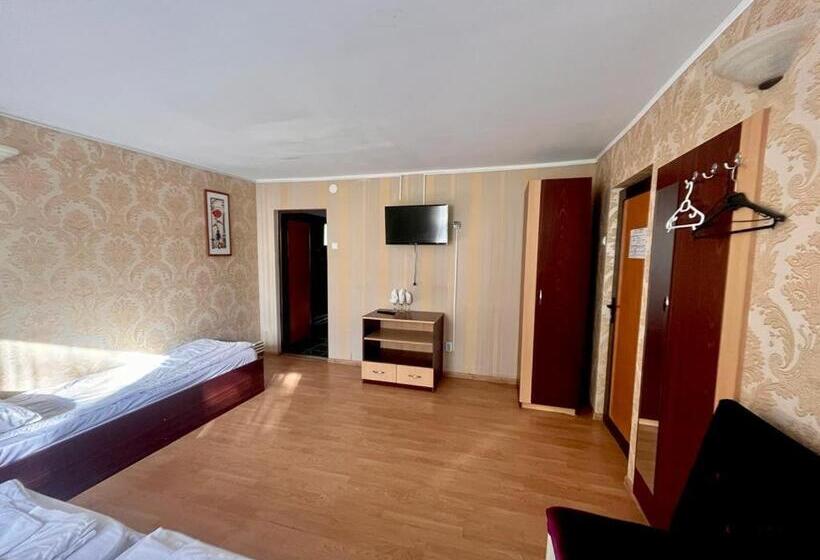 پانسیون Complex Popas Pacurari