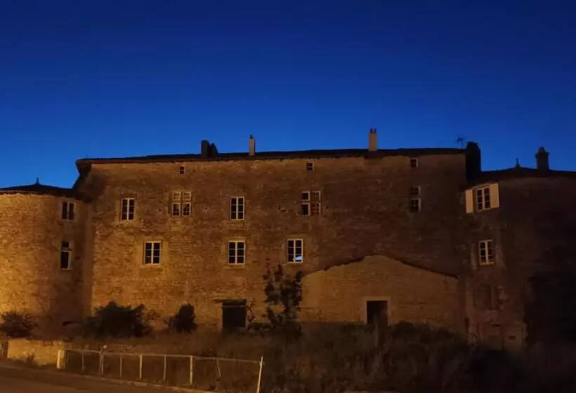 Aamiaismajoitus (B&B) Chambre Louis Xvi Au Château De Champagne Mouton