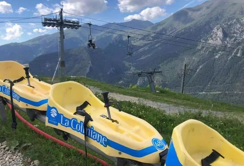 Aamiaismajoitus (B&B) La Cabane, Petite Chambre Agréable Chez L Habitant, Maison Toute En Bois