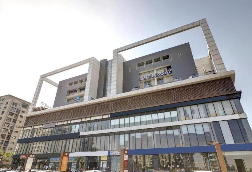 هتل The Lowell