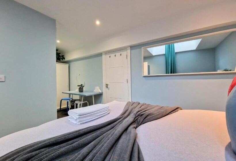 Bed and Breakfast Private Room!