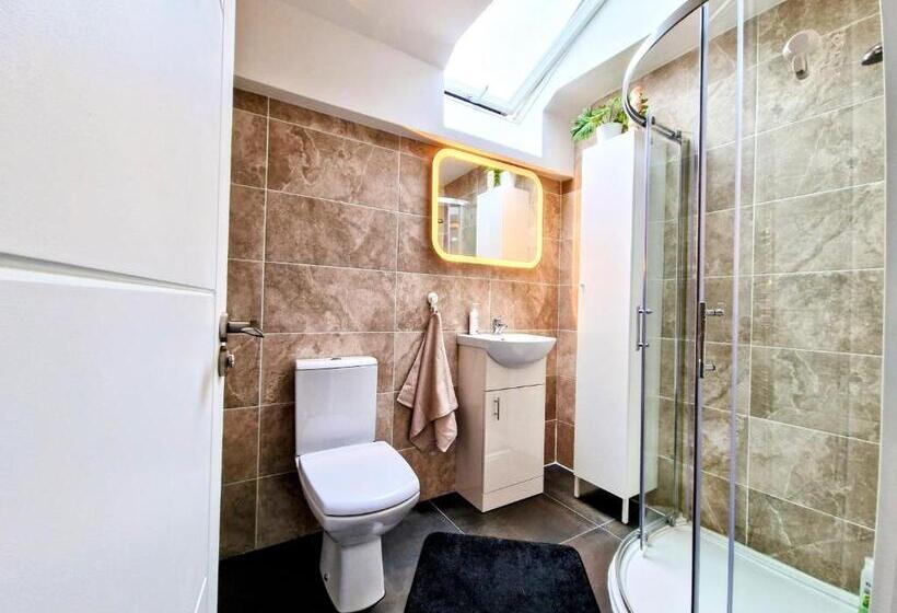 Bed and Breakfast Private Room!