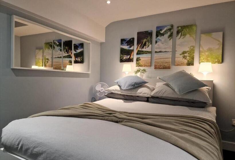 Bed and Breakfast Private Room!