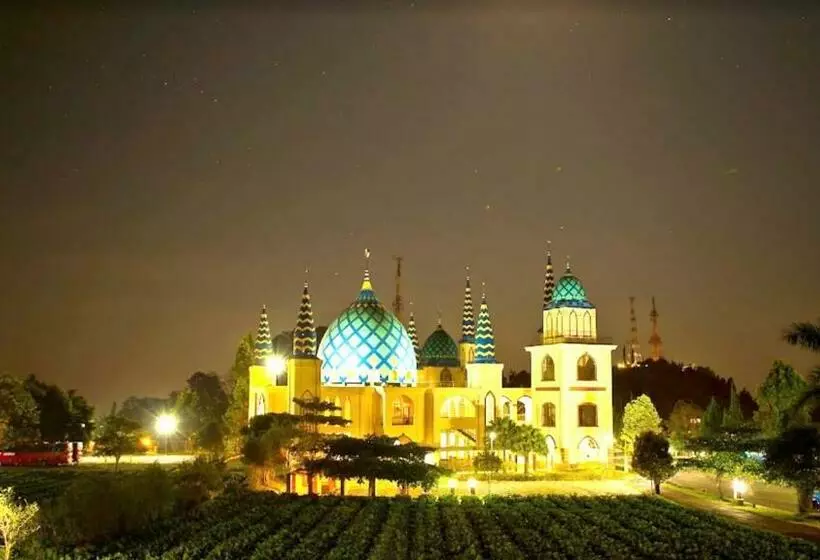 Hotelli Lembah Ciater Resort Managed By Sahid