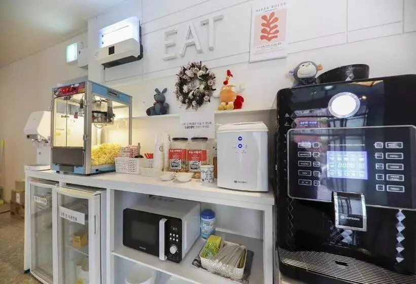 Motelli Yeosu Yam Hakdong