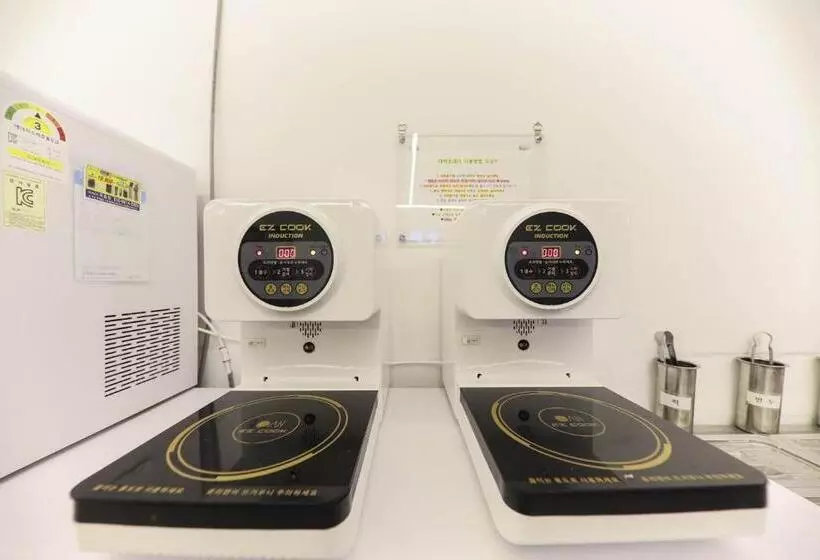 Motelli Yeosu Yam Hakdong