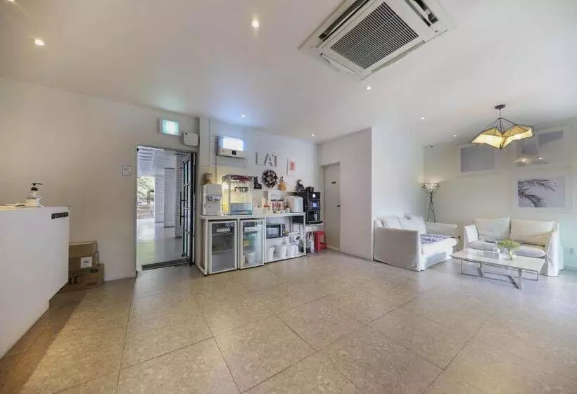 Motelli Yeosu Yam Hakdong