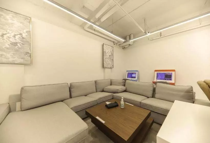 Motelli Yeosu Yam Hakdong