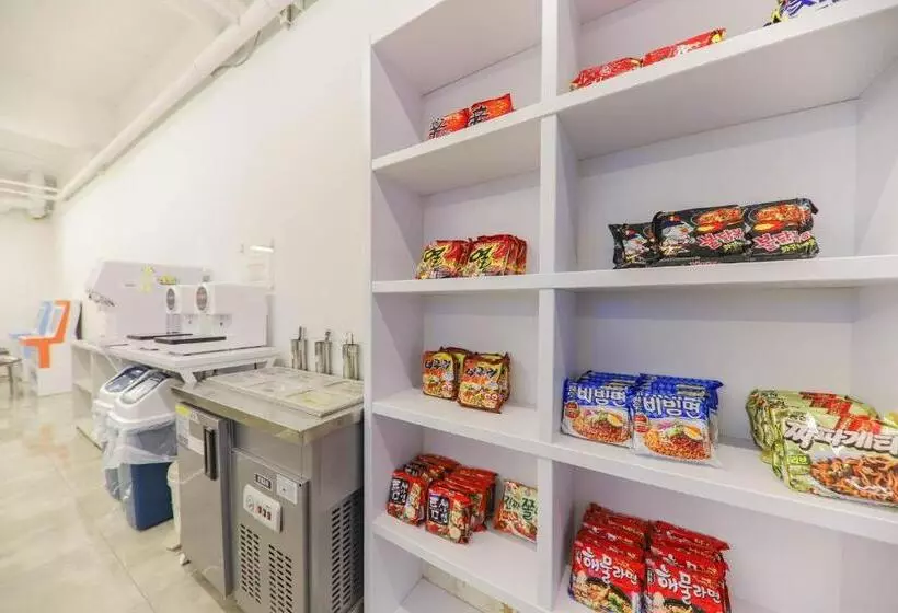 Motelli Yeosu Yam Hakdong