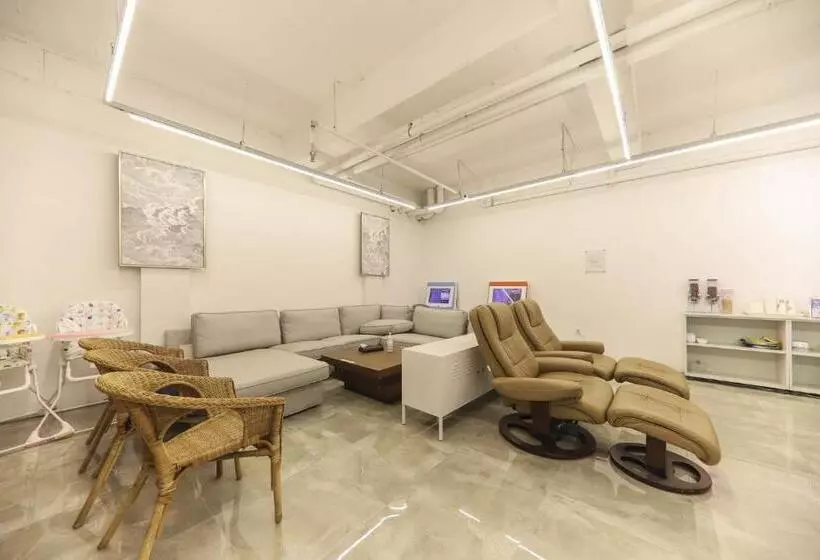 Motelli Yeosu Yam Hakdong